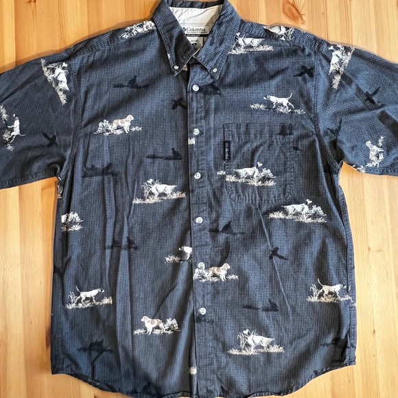 Columbia AOP Hunting Dog Birds Fishing Shirt SS Button Up Gray Medium 0461 - Picture 1 of 4